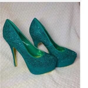 Mascotte Green Crystal Heels US 8.5
